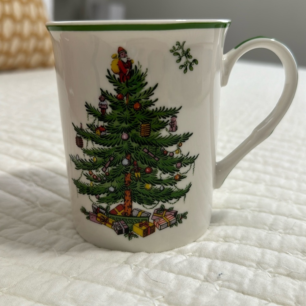 Spode Christmas tree mug
